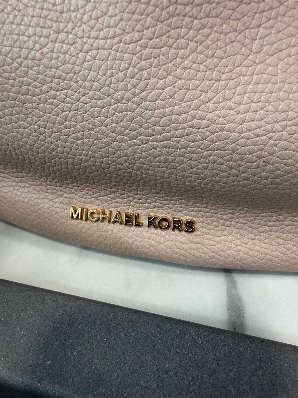 Michael Kors Brooke Large Leather Hobo - Picture 3 of 15